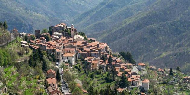 Covid: focolaio in centro migranti a Triora, 5 positivi e 24 ospiti in isolamento