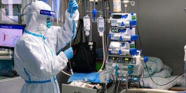 Focolai Covid e personale antivaccini, indaga la Procura di Genova