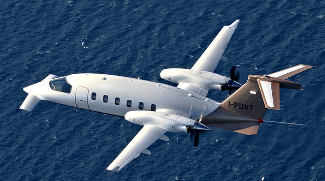 Piaggio Aero, un magnate USA si regala un P180 versione Vip: 