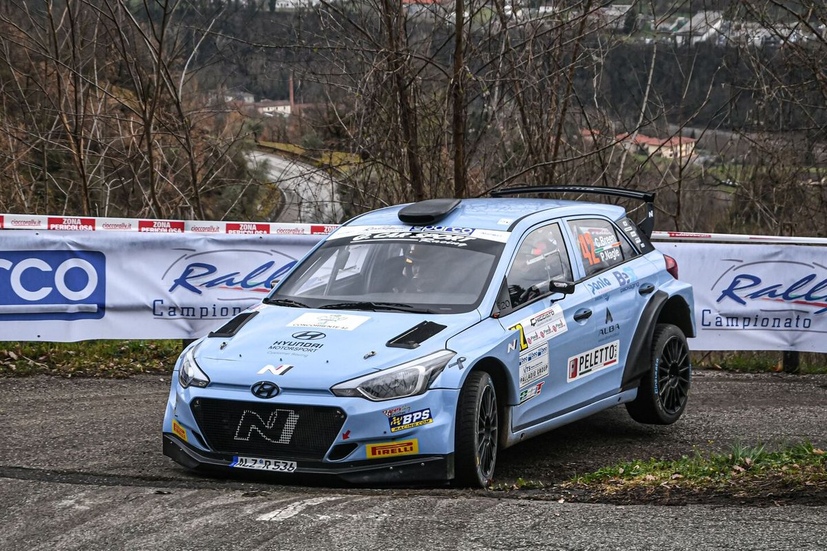 https://www.primocanale.it/materialiarchivio/immagininews/20210406201334-craig-breen-paul-nagle-hyundai-1.jpg