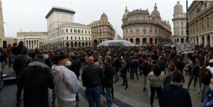 Ristoratore Genova: apro non per protesta ma per bisogno