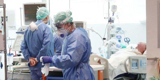 Covid, marito e moglie spirano a poche ore di distanza