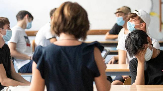 Nuovo Dl, in Liguria dal 26 aprile scuole superiori al 60%. Toti: 