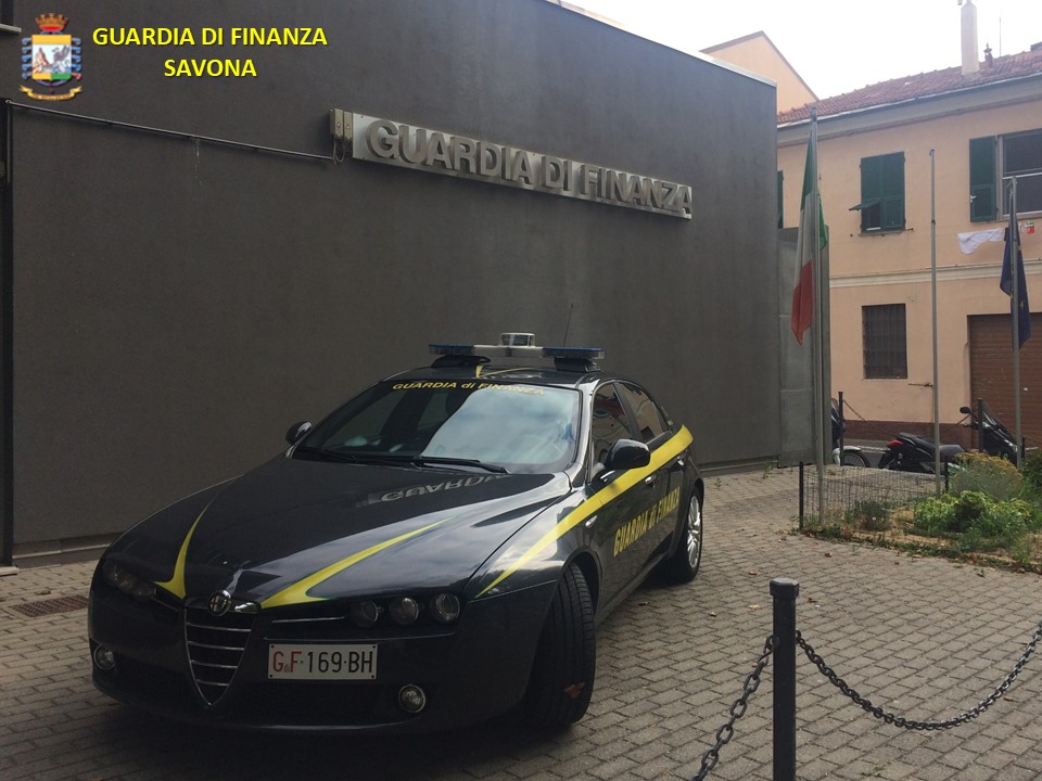 Affitti abusivi, lavoro nero, immigrazione clandestina: blitz di GdF e Polizia ad Alassio