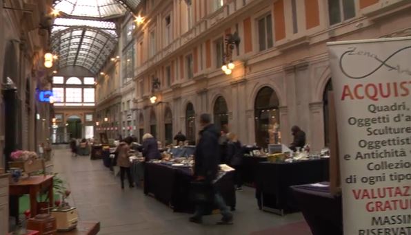 Pandemia, più attenzione alla casa: aumentano gli affari per gli antiquari