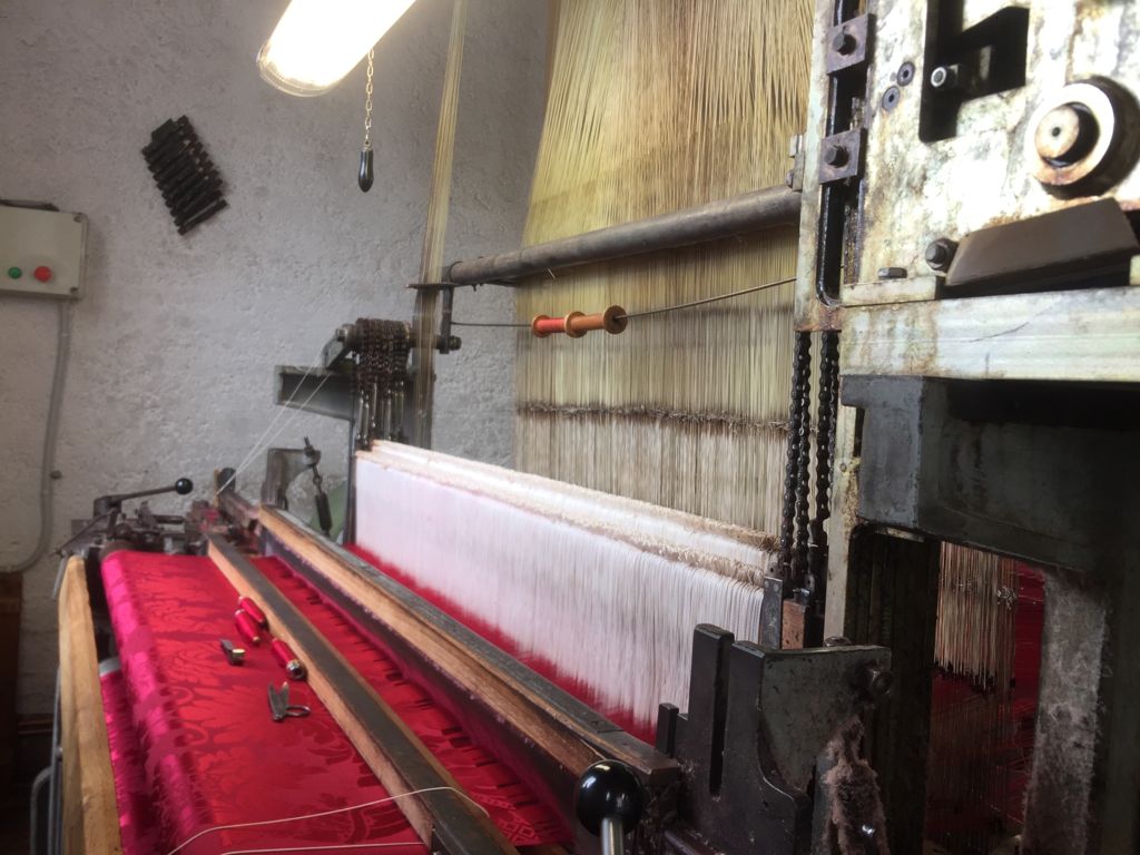 La tradizione dei damaschi di Lorsica con l'unica artigiana rimasta, in 