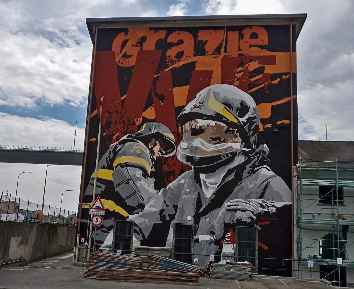 A Genova il murale dedicato ai vigili del fuoco, gli artisti: 