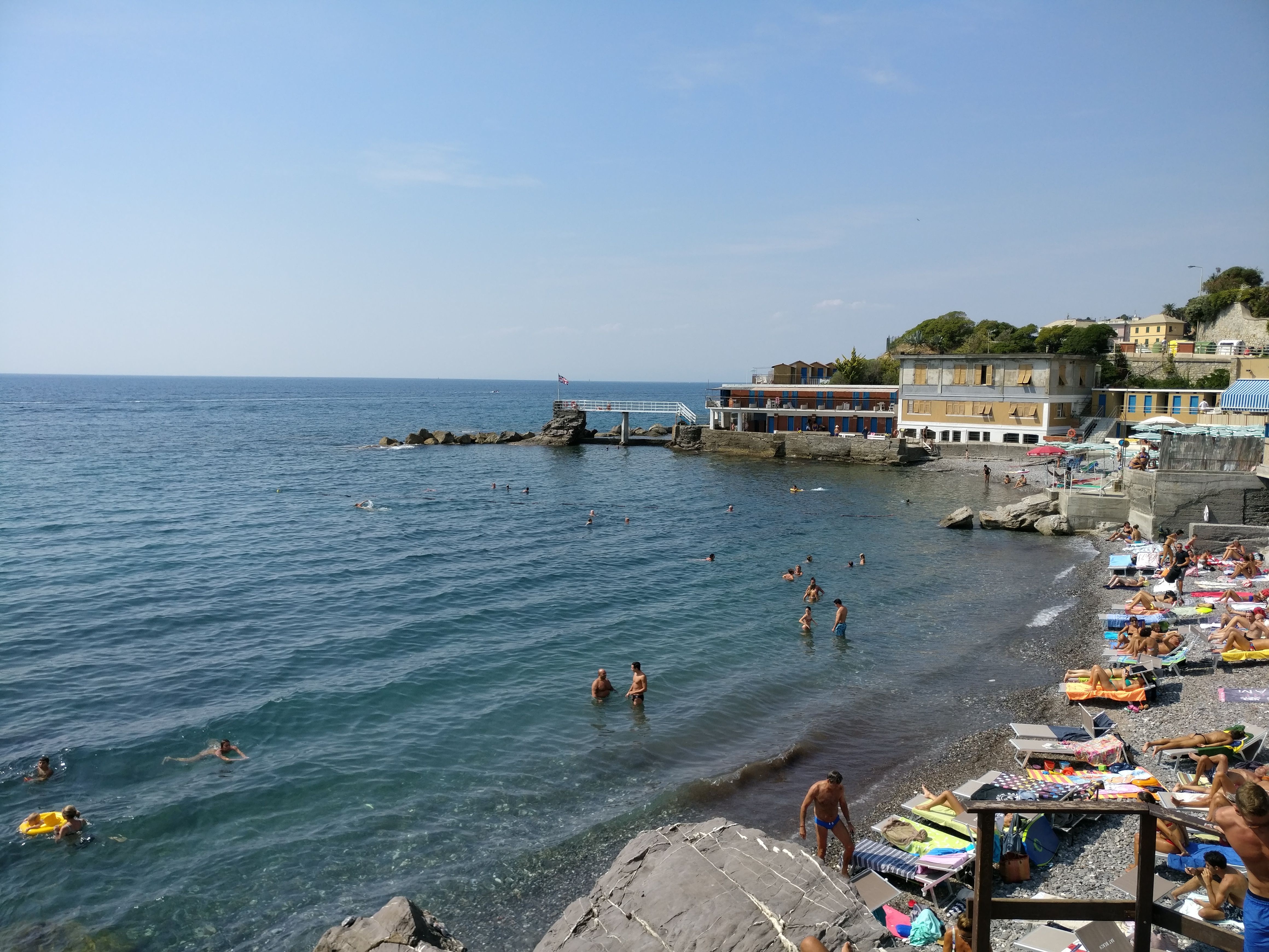 Mare a Genova, divieto di balneazione a Priaruggia e a Sturla
