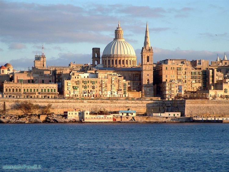 Studenti di Imperia bloccati a Malta, Toti: 