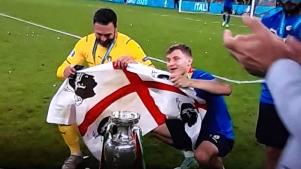  Dopo Vanheusden già a Neustift, il Genoa accelera per Frabotta e insiste per Sirigu