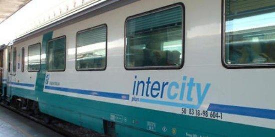 Scandalo treni, le Cinque Terre (e non solo) chiuse ai disabili perchè mancano gli ascensori