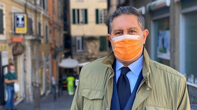 Covid, Toti: il cambio di colore delle regioni sia legato ai ricoveri ospedalieri