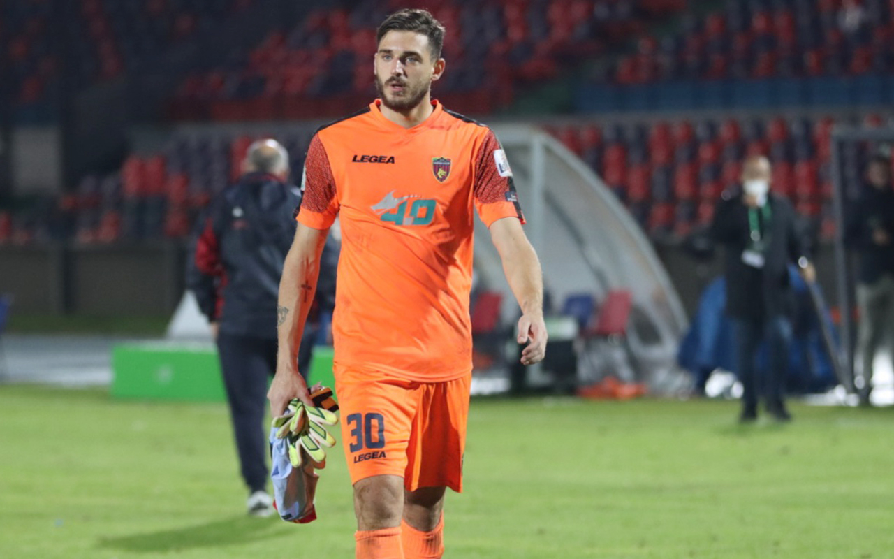 Spezia, il nodo portiere: ipotesi Falcone dalla Sampdoria in cambio di Provedel