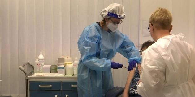 Campagna vaccinale, Toti: 