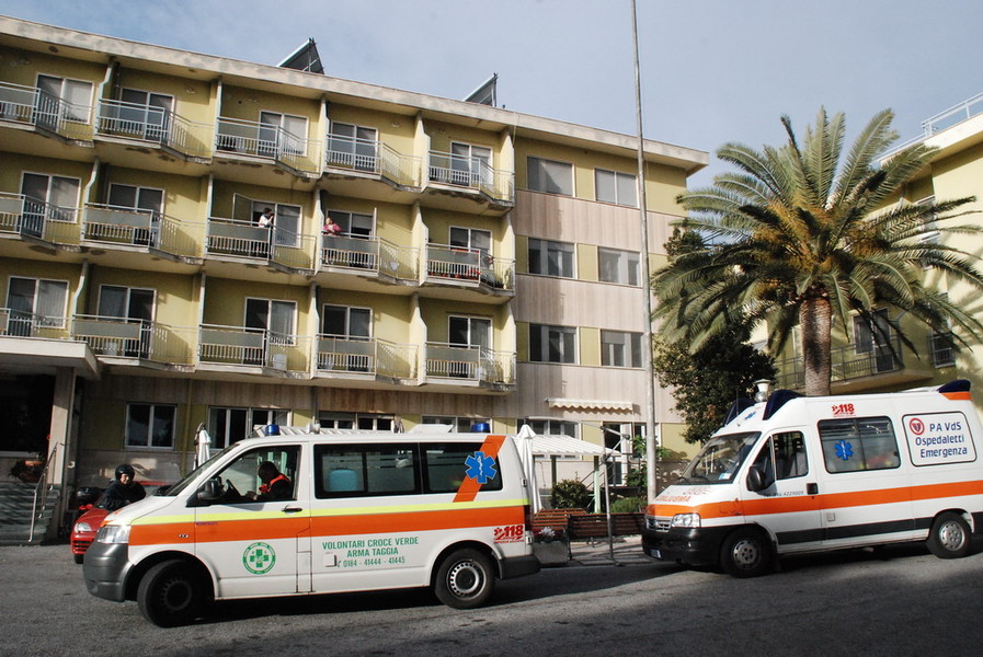 Morte sospetta nella Rsa di Sanremo, almeno due gli indagati