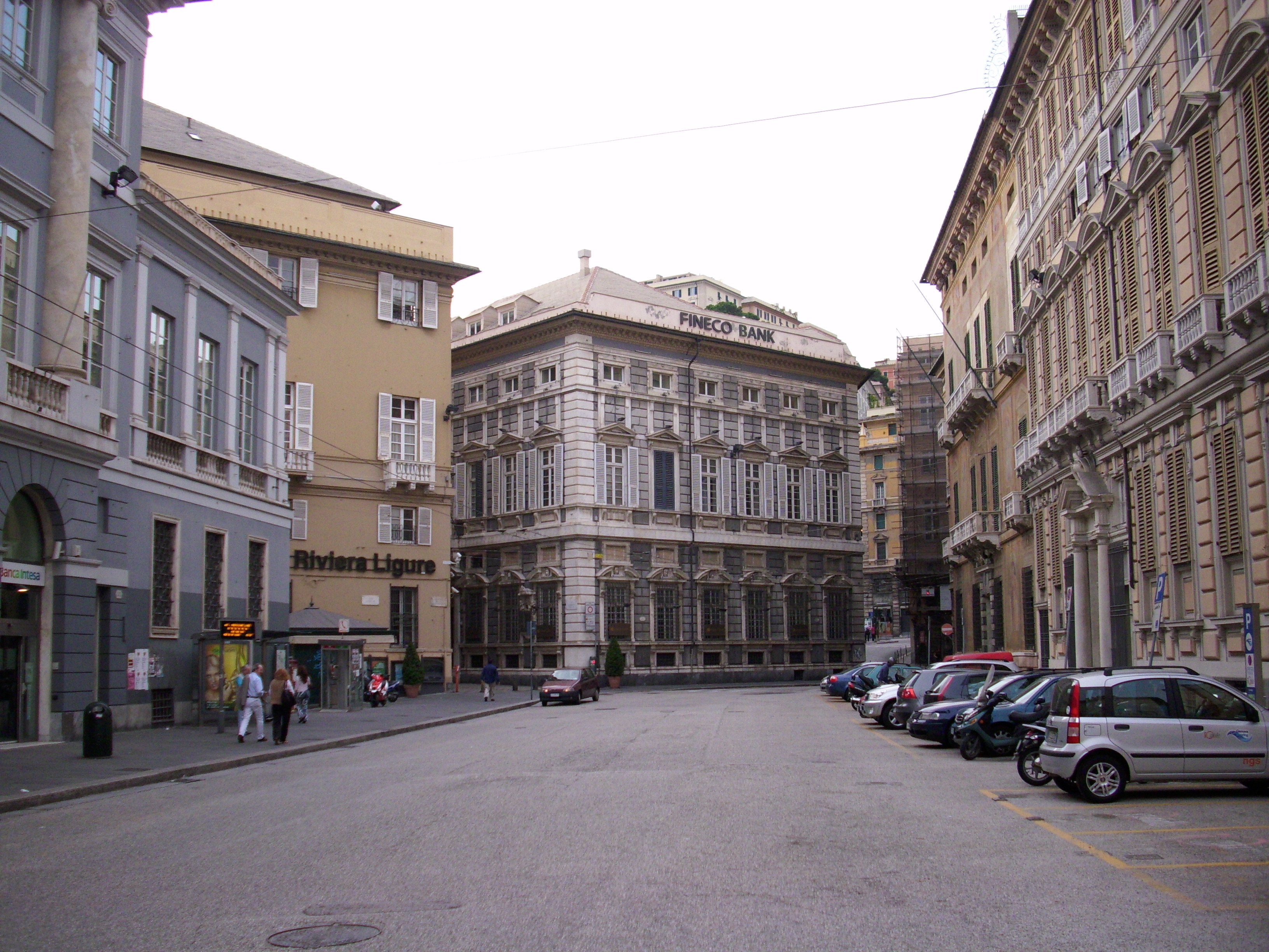 https://www.primocanale.it/materialiarchivio/immagininews/20210909150949-Piazza_Fontane_Marose_Genova.jpg