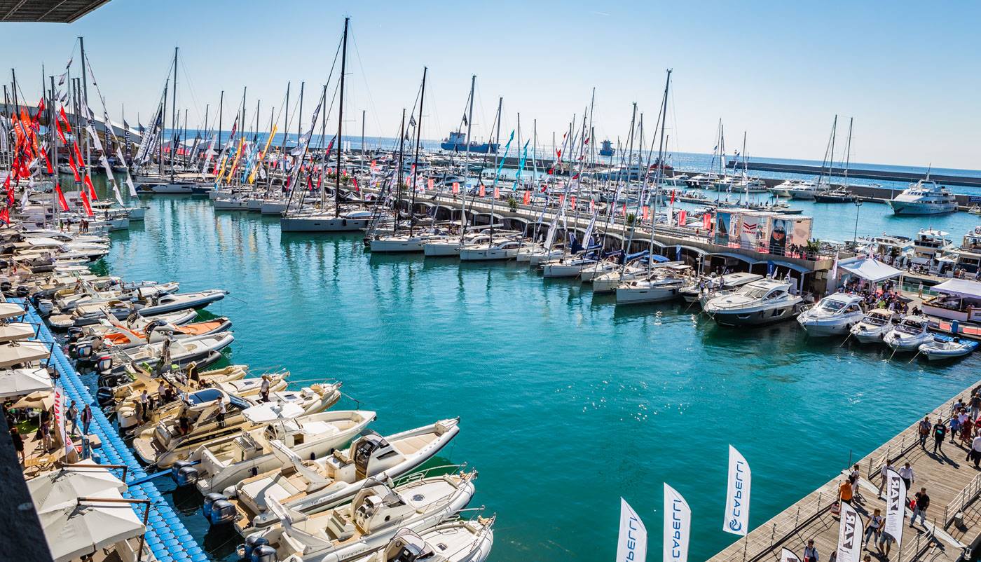 Vaccini e barche da sogno: il Salone Nautico scende in campo nella lotta contro il Covid