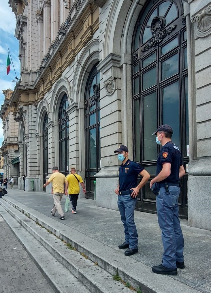 Ricercato dalla polizia da quattro anni: latitante arrestato alla stazione di Genova Brignole