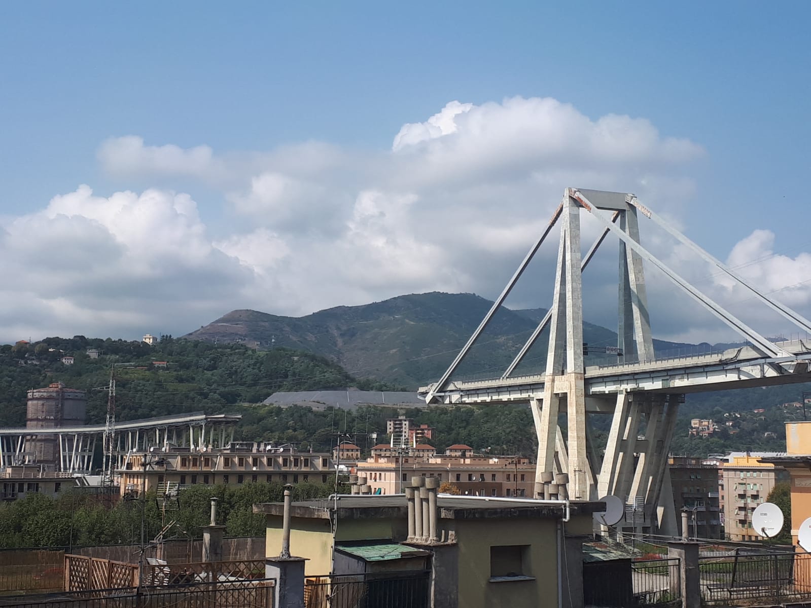 Nel fanta-tunnel subportuale di Genova spunta addirittura la sopraelevata a due piani