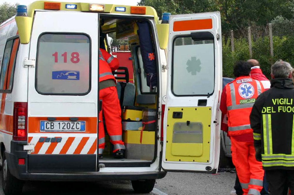 Grave incidente auto-scooter alla Spezia, 36enne in codice rosso
