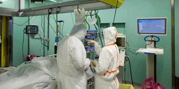 Covid in Liguria, aumentano gli attuali positivi: sei ospedalizzati in più in 24 ore